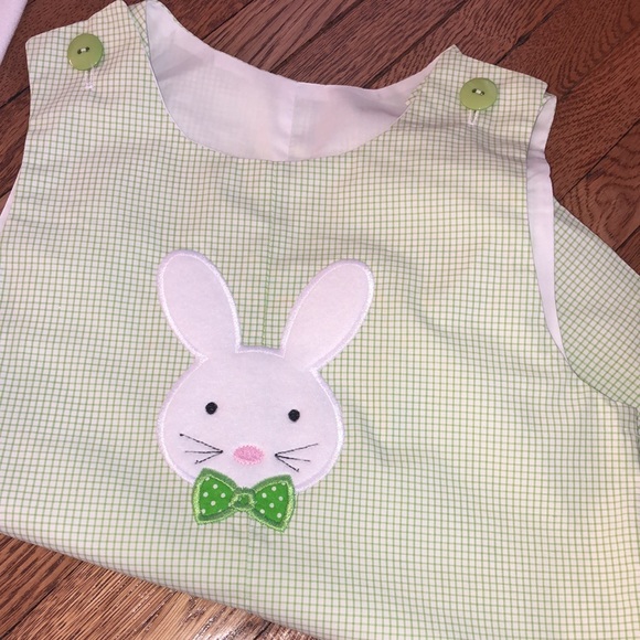 Boys 2t BEAUTIFUL green Easter bunny romper gingham check - Picture 7 of 7